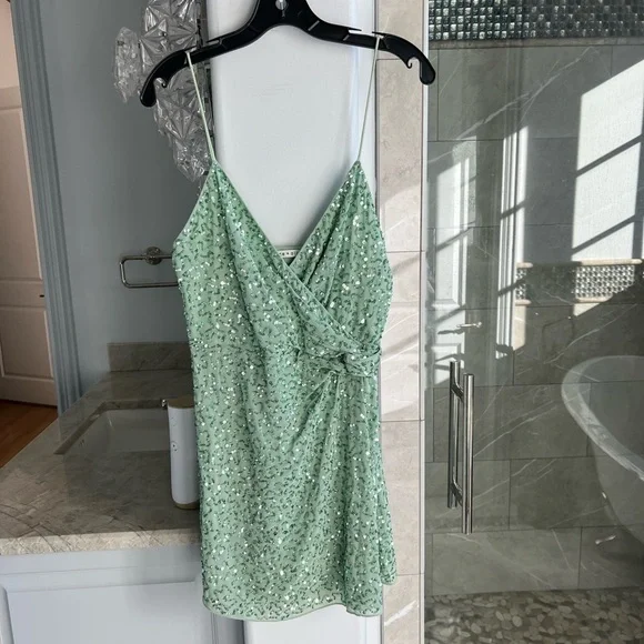 ALICE + OLIVIA CELESTINE EMBROIDERED WRAP DRAPED MINI DRESS - Picture 6 of 15